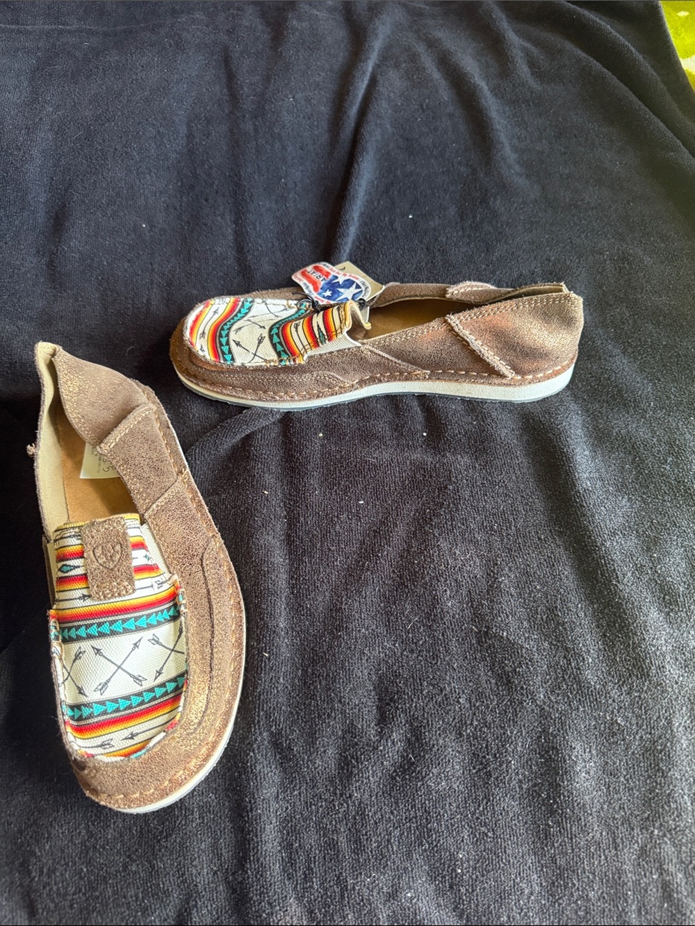 Ariat Brown Slip-On Moccasins with Multicolor Aztec Print - Picture 4 of 4